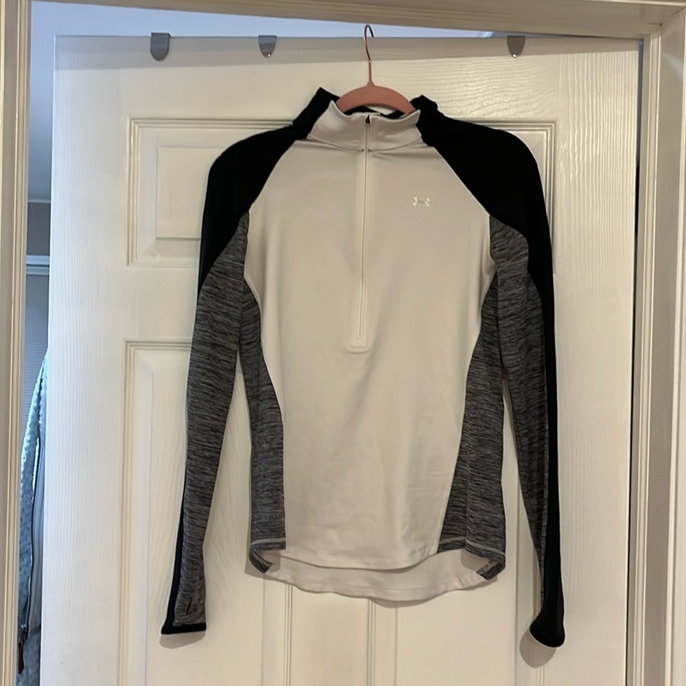 Under Armour 3/4 zip   Heather, black and white. Very good condition